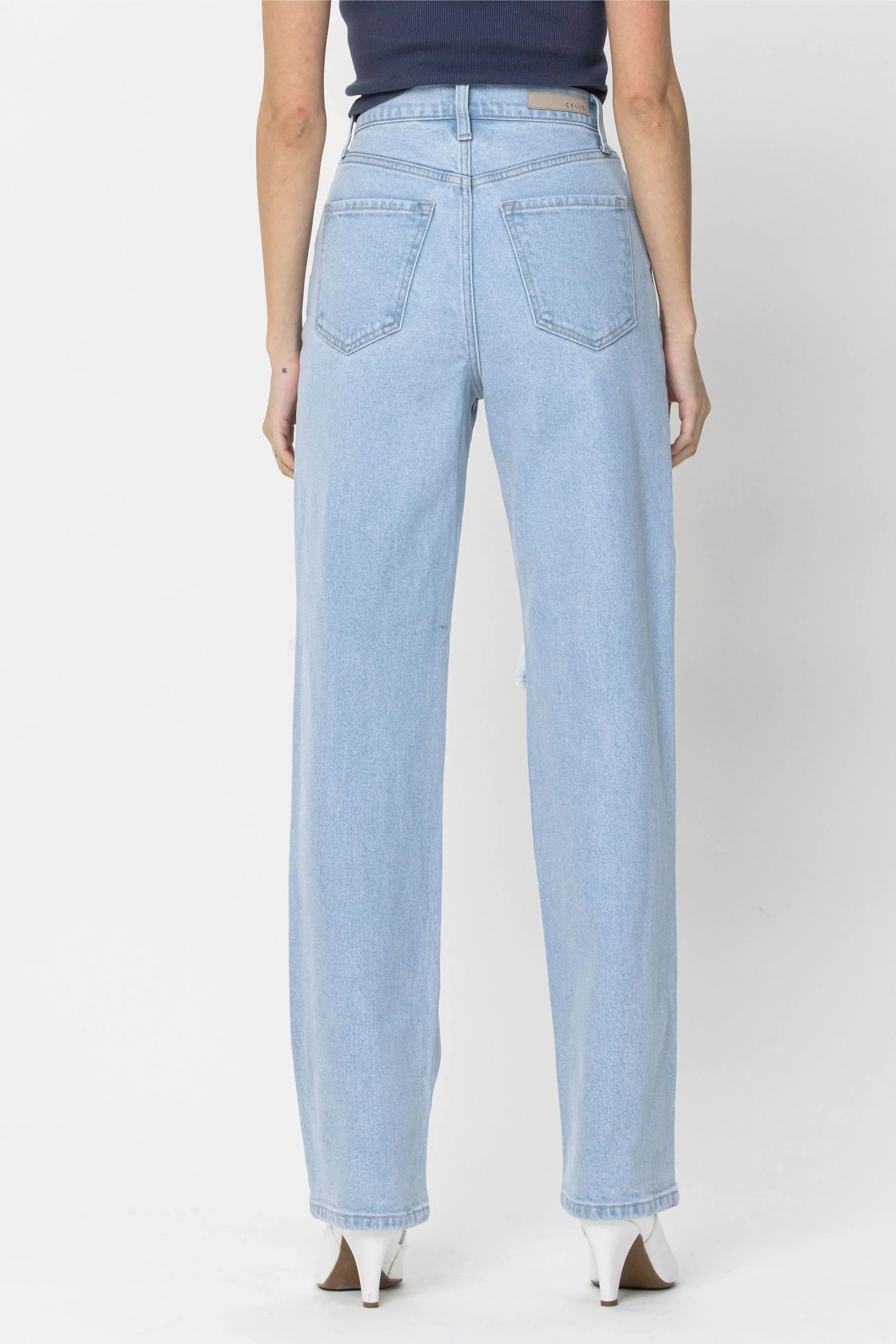 Cello Jeans Super High Rise Destroy Dad Jean – Effortlessly Cool, Comfortably Chic