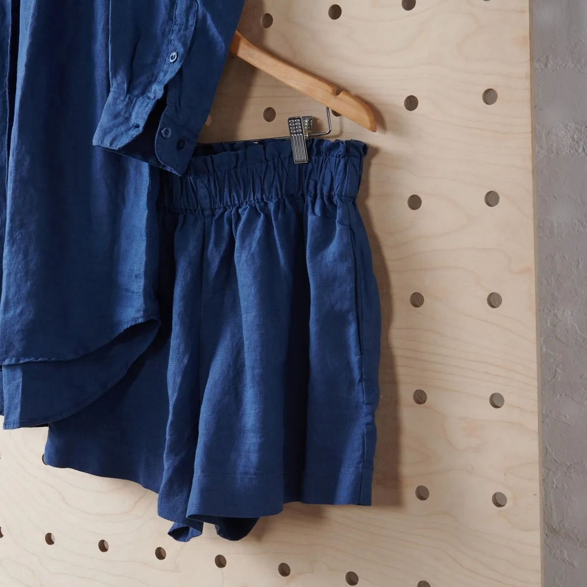 Linen Short - Navy