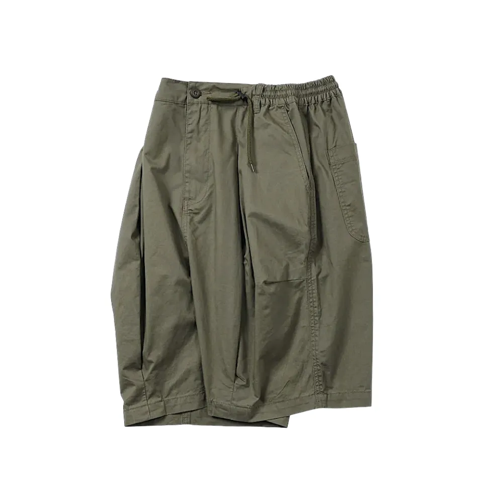 Oversized fit pleated chino short