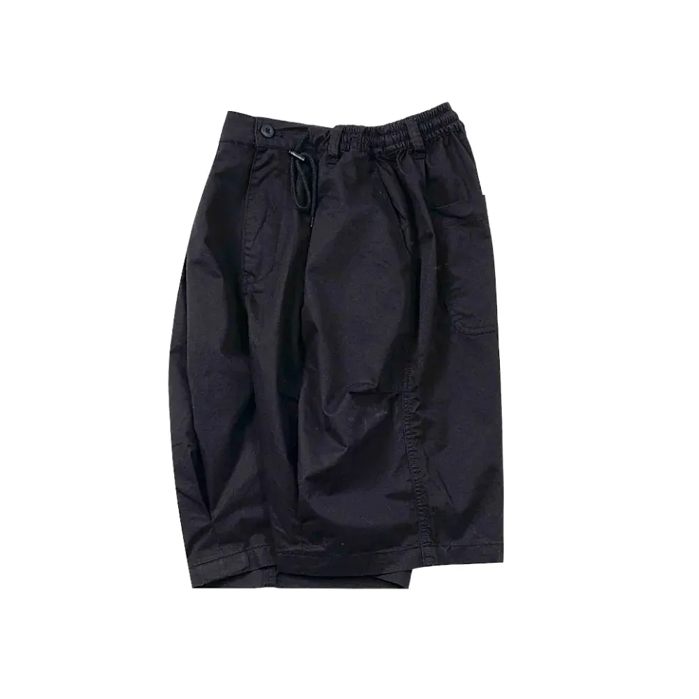 Oversized fit pleated chino short